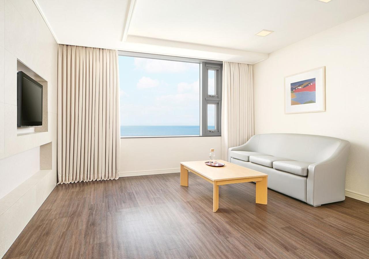 Hanwha Resort Haeundae Busan Exterior photo