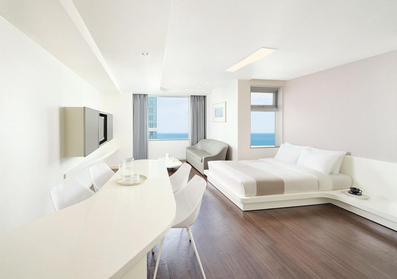 Hanwha Resort Haeundae Busan Exterior photo
